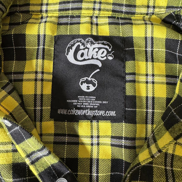 Cakeworthy Stand Out World Tour ’95 Yellow Black Plaid Flannel Shirt S - Picture 4 of 8